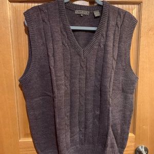 Men’s vintage sweater vest